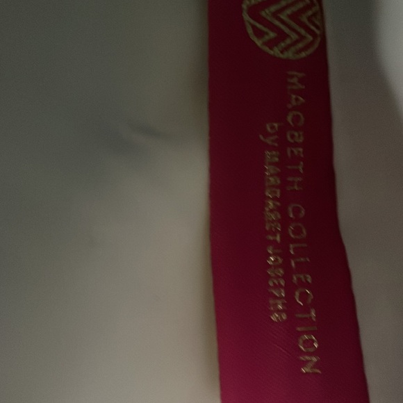 Macbeth collection by Margaret Joseph’s wristlet pouch - Picture 3 of 5